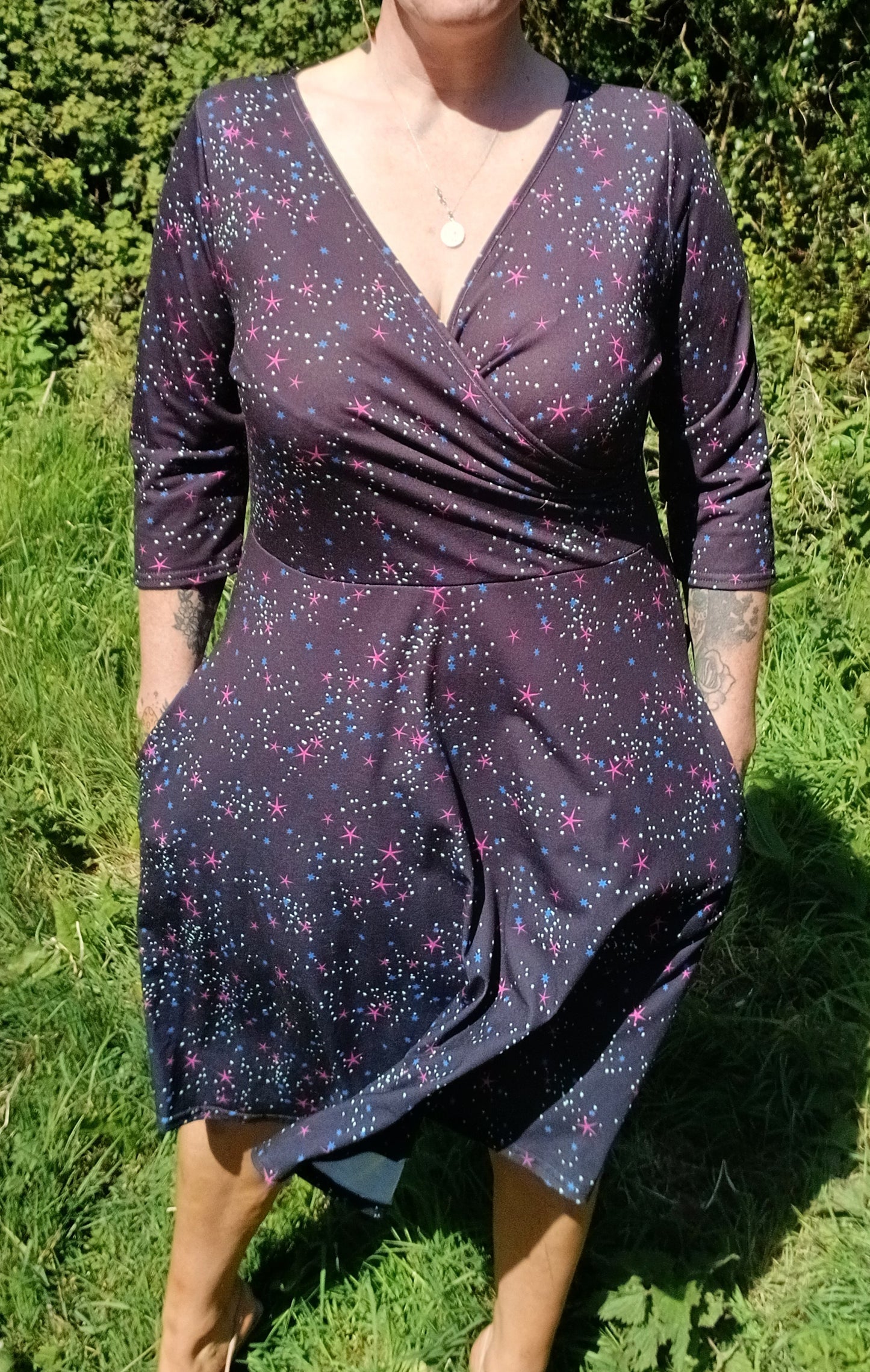Popsy star dress size 16