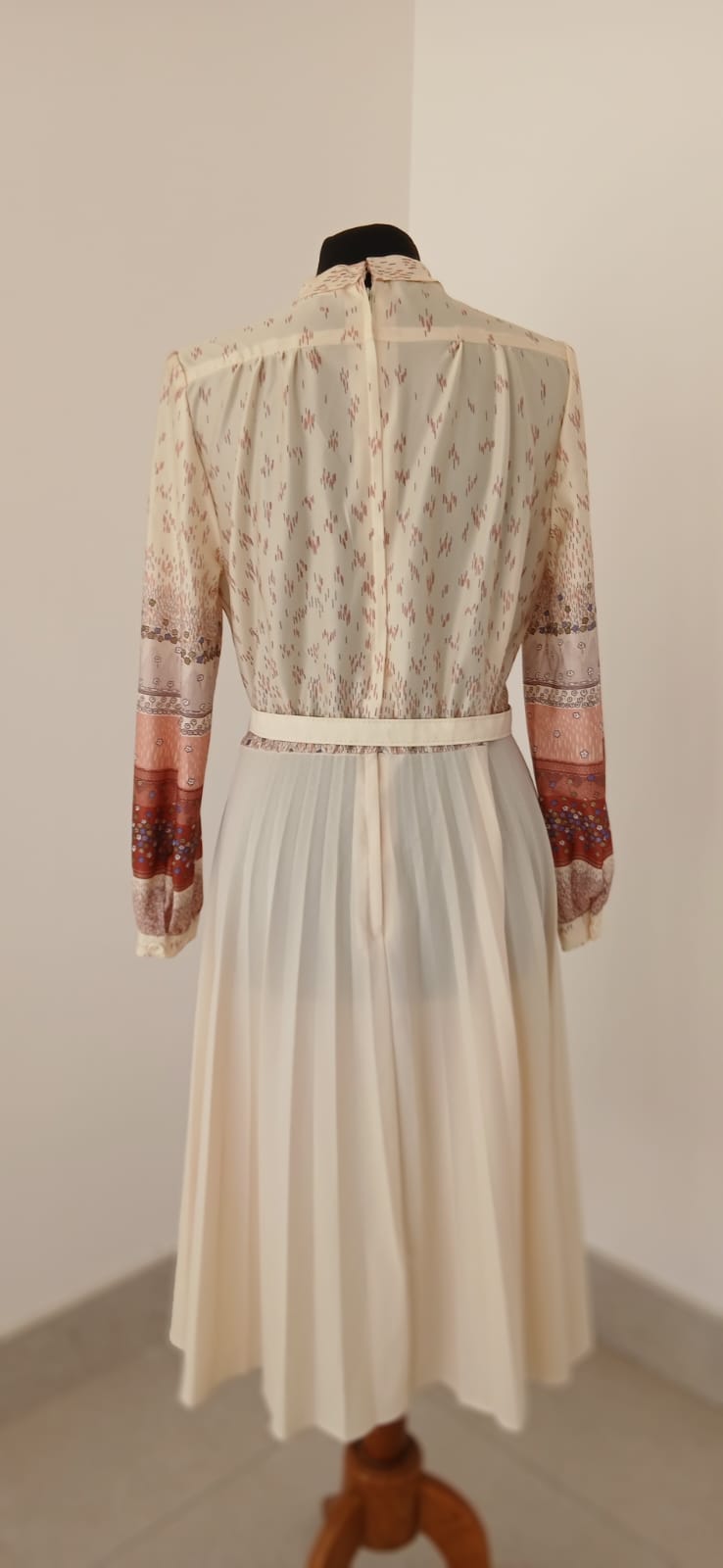 Vintage dress size 12