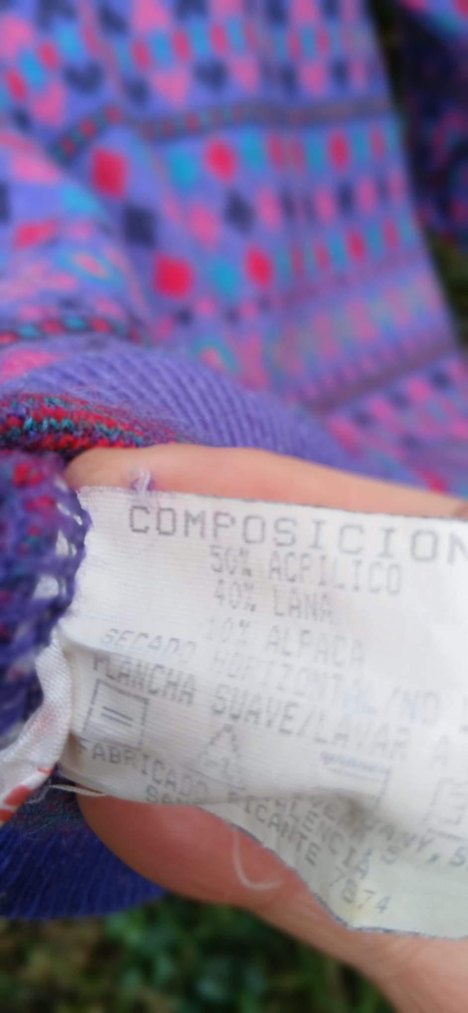 Vintage jumper size 12