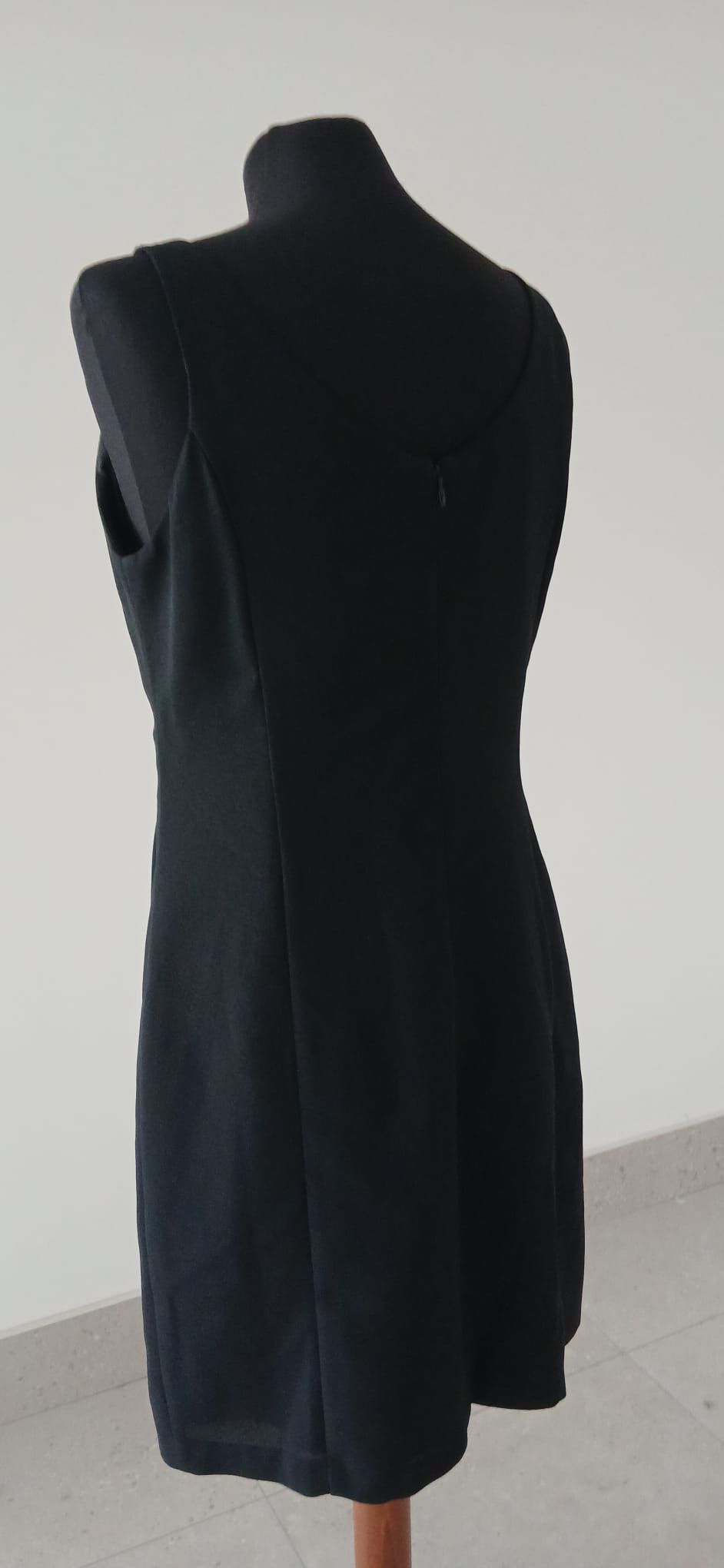 Joseph Ribkoff two piece size 10