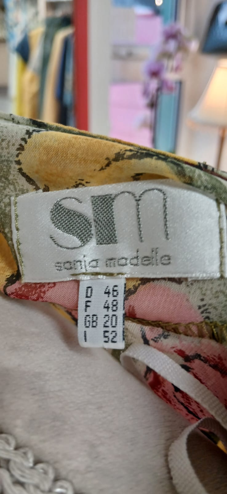 Vintage blouse size 20