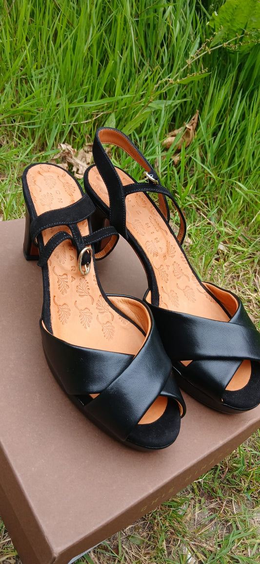 Chie Mihara Heels size 8