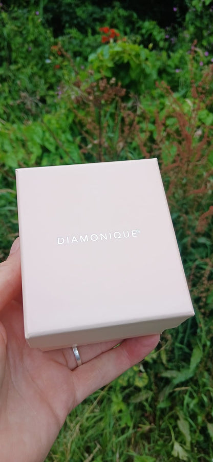 Diamonique trio