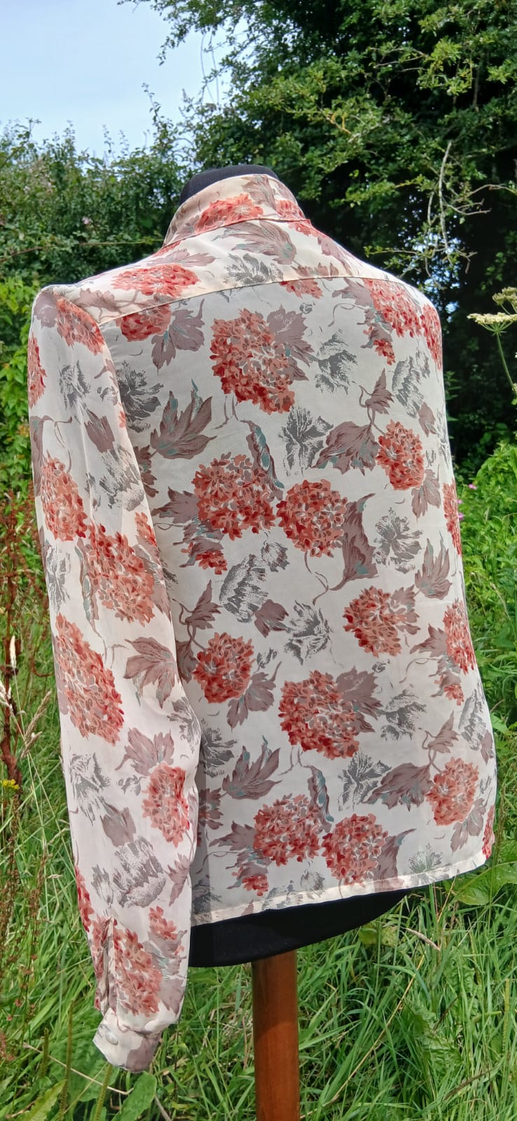 Vintage blouse size 14
