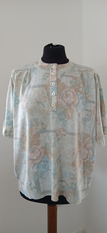 Vintage top size 20