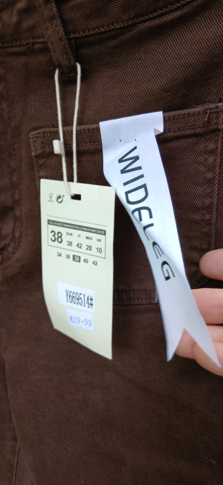 Folyrose Jeans size 10 new